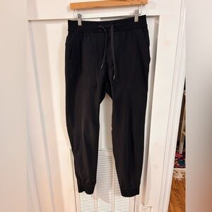Lululemon athletica Men's Black Joggers Medium kungfu